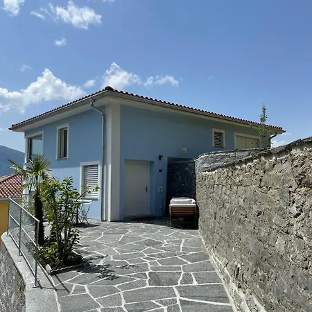 Casa Teatro Panoramico 5 Star House Hébergement de vacances Locarno