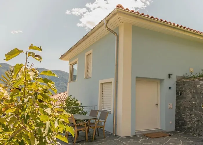 Casa Teatro Panoramico 5 Star House Prázdninový dům Locarno