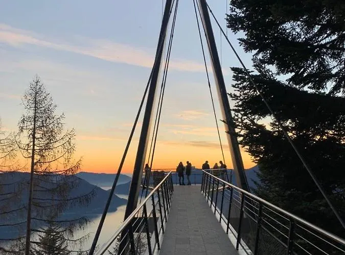 Feriehus Casa Teatro Panoramico 5 Star House Locarno