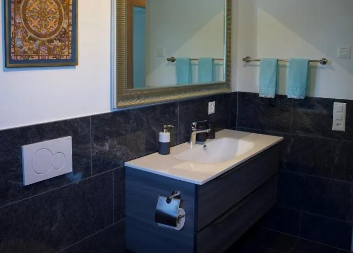 Casa Teatro Panoramico 5 Star House Feriehus Locarno